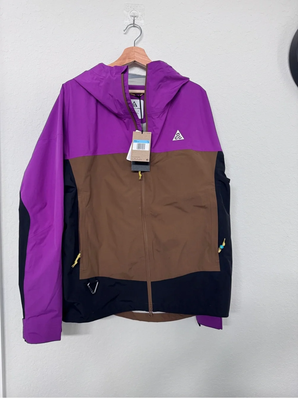 NWT Nike Mens ACG MORPHO STORM-FIT ADV RAIN Multi Color JACKET Sz M